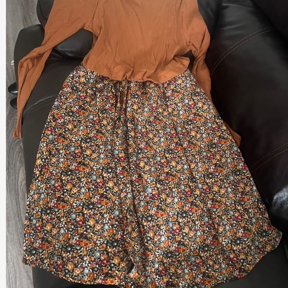 Maternity Floral Print Ribbed Nursing Long Sleeve Dress - Picture 3 of 6